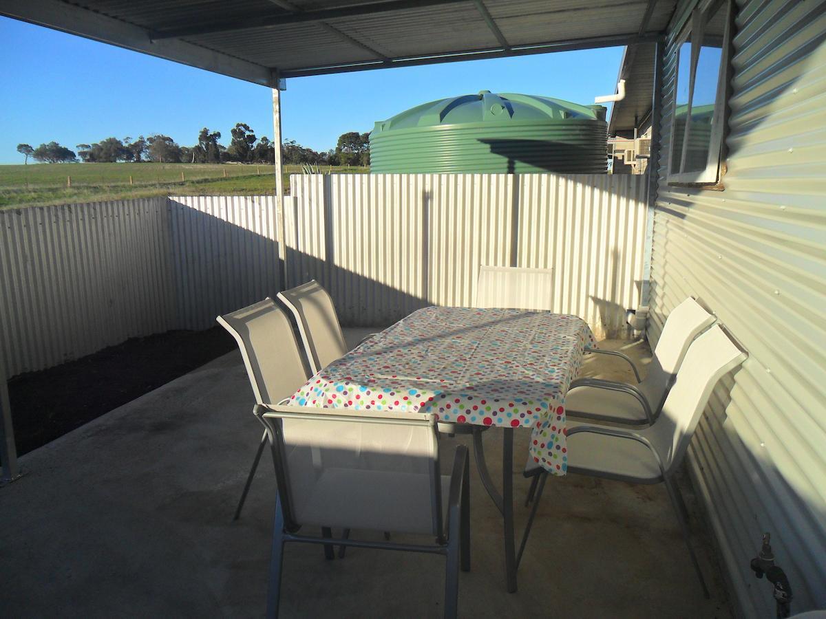 Motel Dimboola Exteriör bild